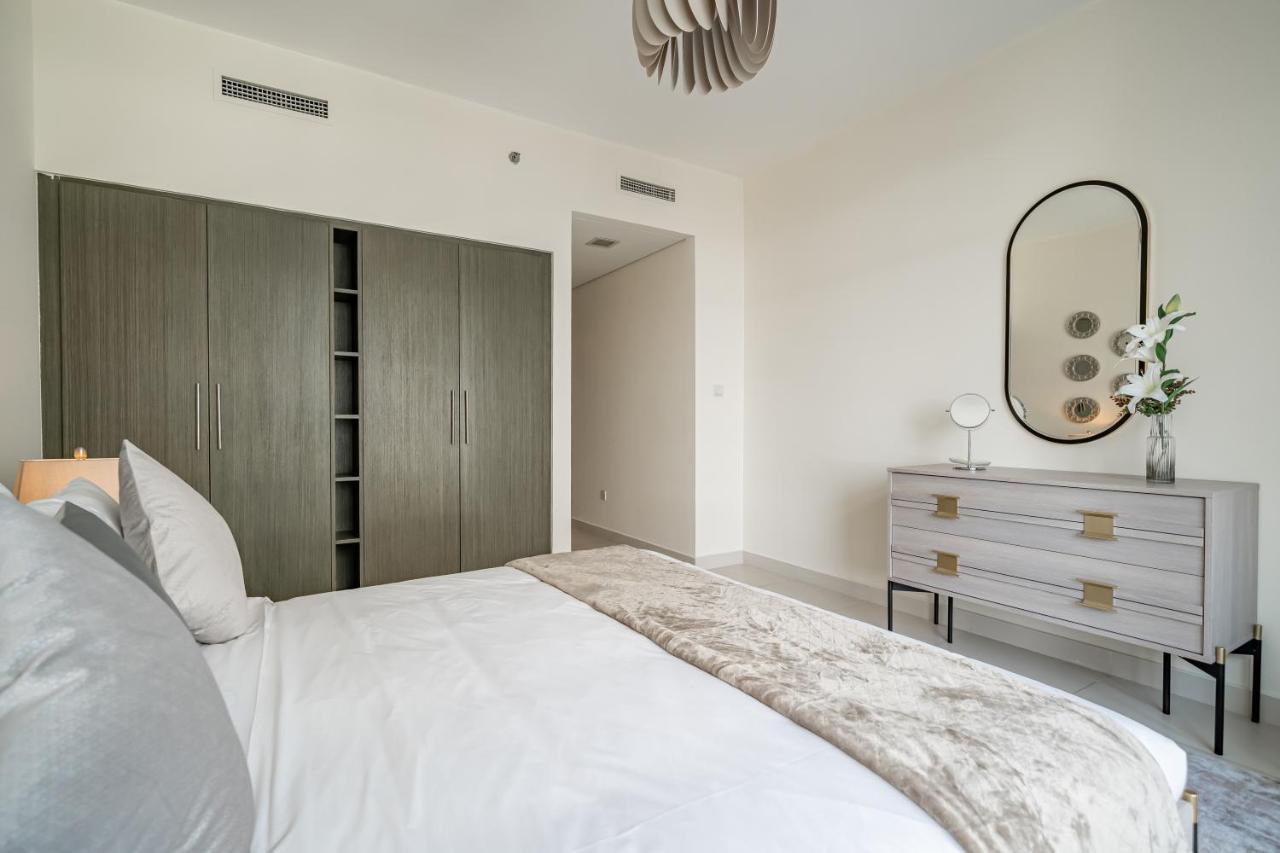 Higuests - Designer Apt With Panoramic View Near Burj Khalifa Apartment Dubai Exterior photo